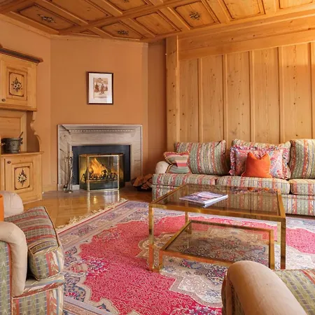 Kisseye By Premium *