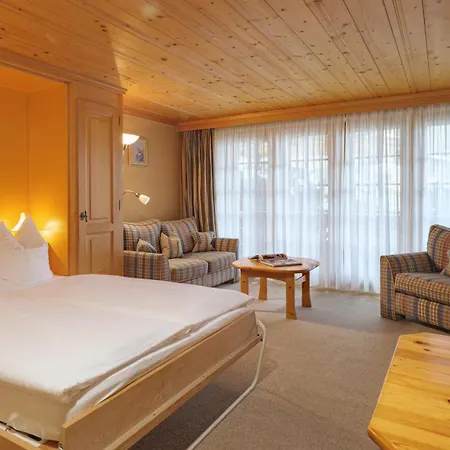 Kisseye By Premium *