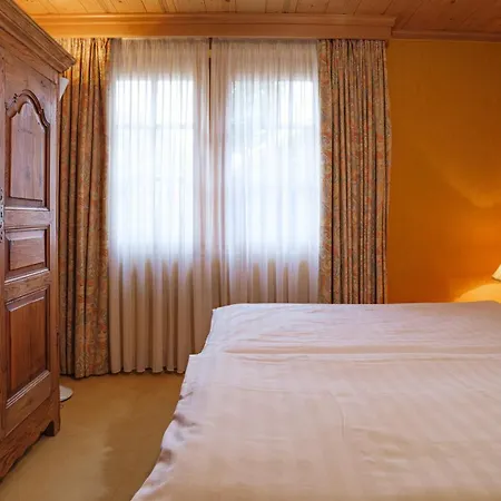 Kisseye By Premium * ツェルマット