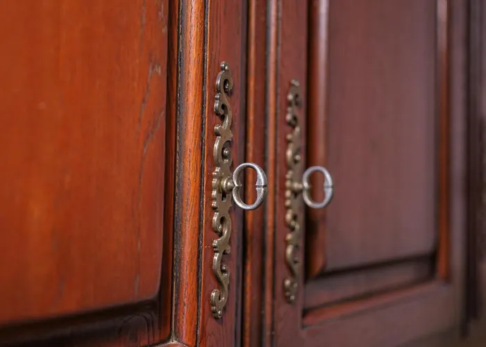 Kisseye By Premium *