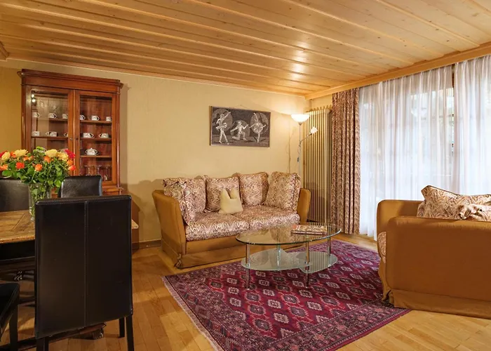 Kisseye By Premium *