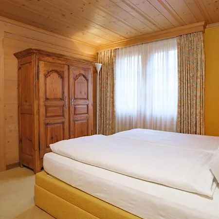 Kisseye By Premium Zermatt